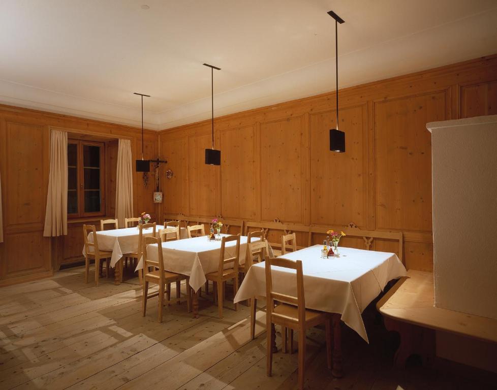 Hotel Gasthof Gruener Baum Glorenza Esterno foto