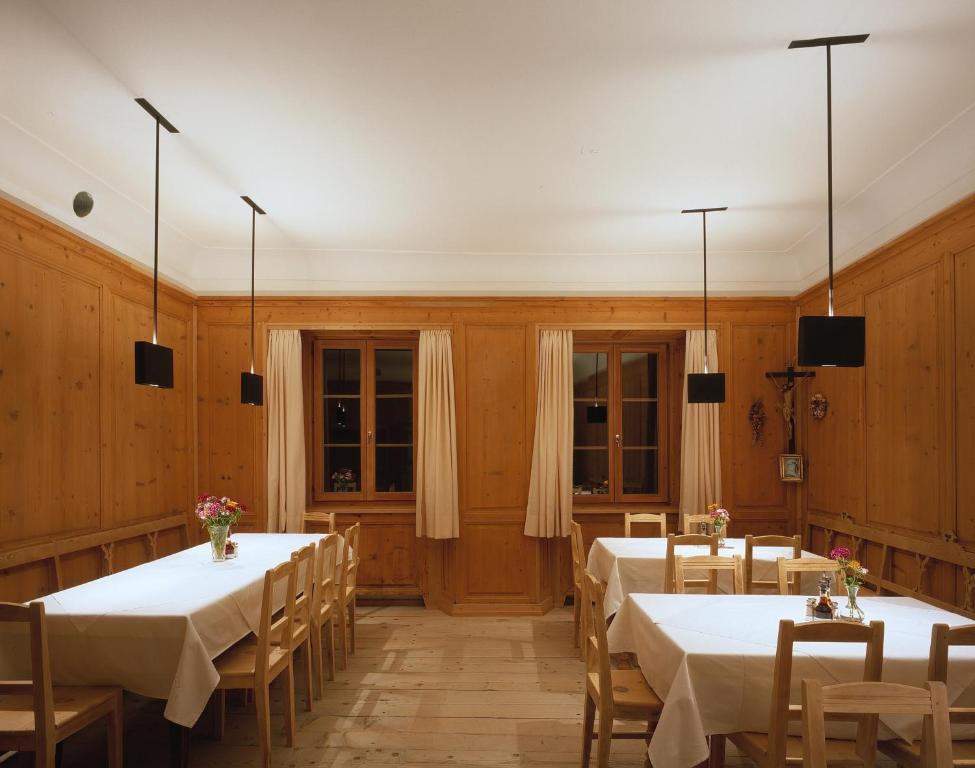 Hotel Gasthof Gruener Baum Glorenza Esterno foto