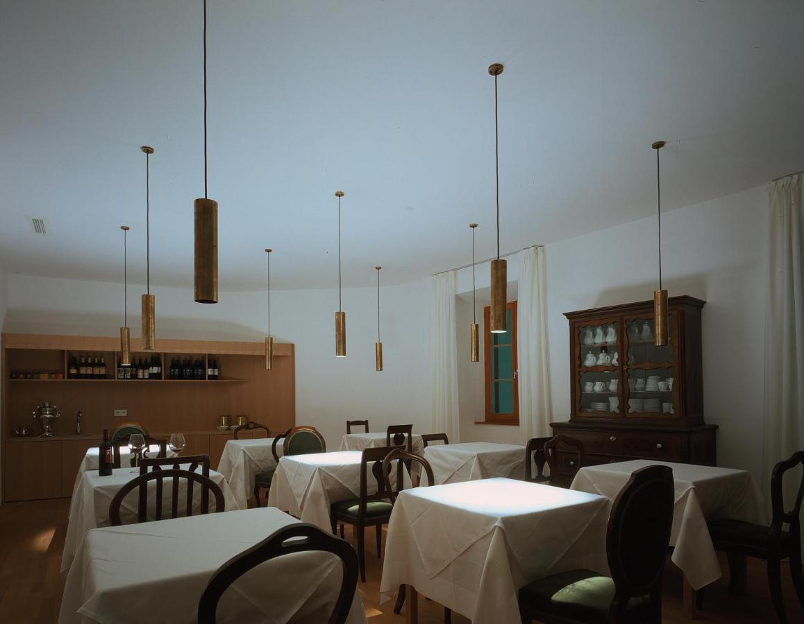 Hotel Gasthof Gruener Baum Glorenza Esterno foto